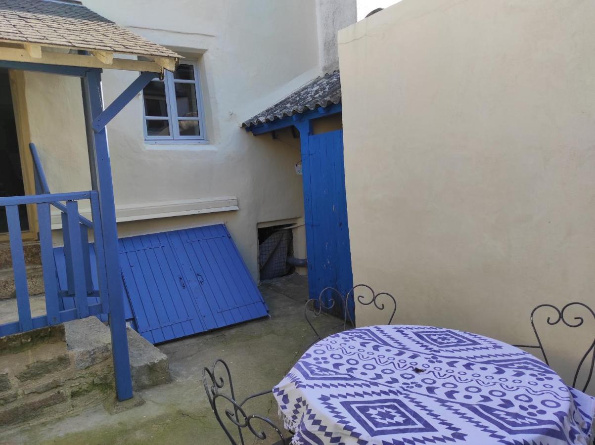 Maison De Charme Au Coeur D Auray Villa Luaran gambar