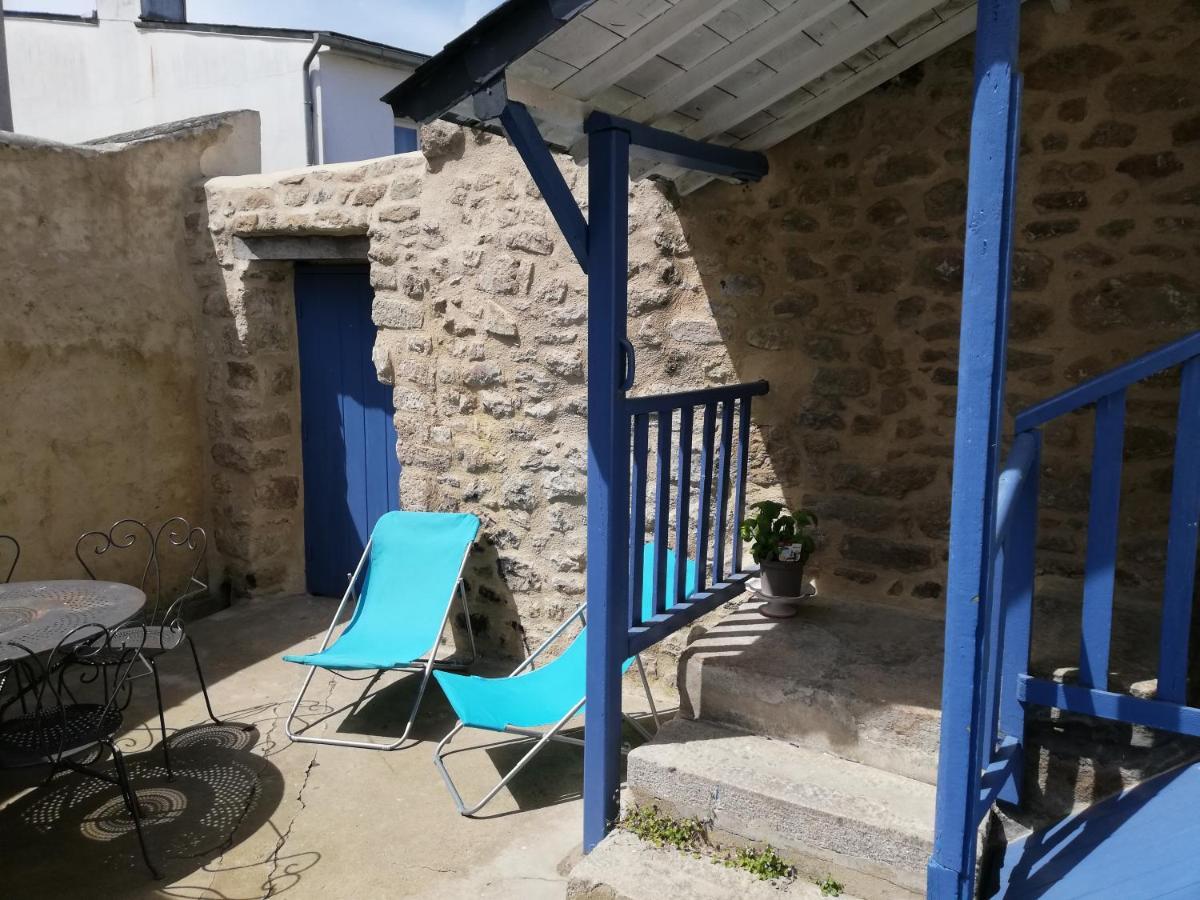 Maison De Charme Au Coeur D Auray Villa Luaran gambar