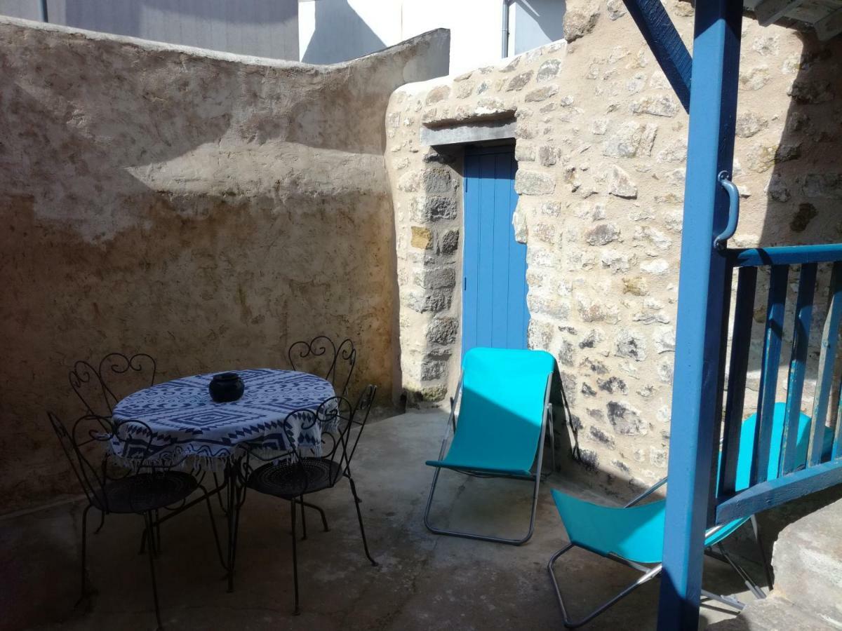 Maison De Charme Au Coeur D Auray Villa Luaran gambar
