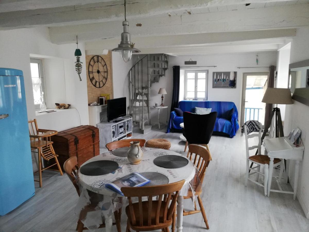Maison De Charme Au Coeur D Auray Villa Luaran gambar